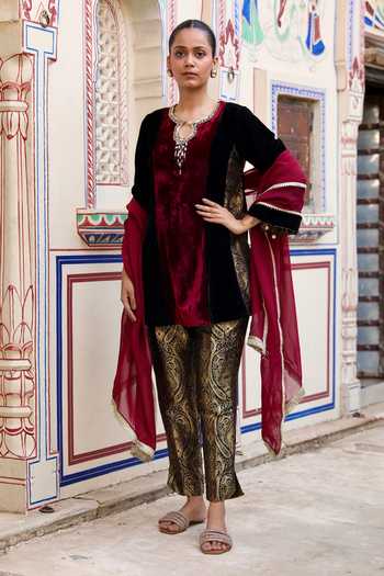 Shop_Swati Wadhwani Couture_Red Velvet, Brocade Round Neck, Yes Kurta Set 