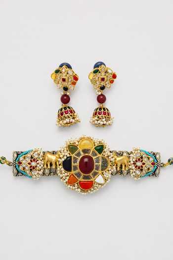 Buy_Vivinia By Vidhi Mehra_Gold Plated Navratna Floral Choker Set _Online_at_Aza_Fashions