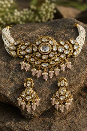Vivinia By Vidhi Mehra Kundan Pastel Pink Beaded Choker Set 