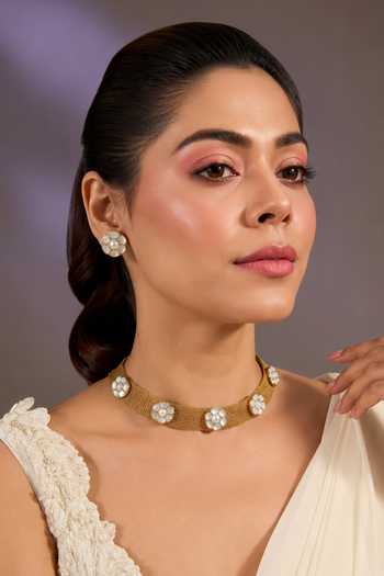 Vivinia By Vidhi Mehra Floral Mesh Choker Necklace Set 