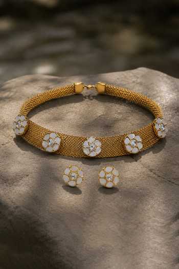 Vivinia By Vidhi Mehra Floral Mesh Choker Necklace Set 