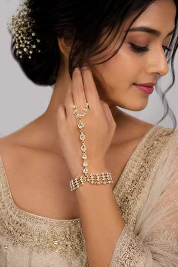 Vivinia By Vidhi Mehra Pearl & Polki Haathphool Bracelet 