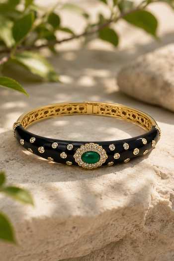 Vivinia By Vidhi Mehra Emerald Statement Kada 