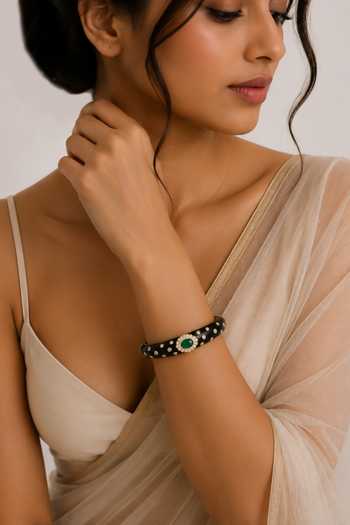 Vivinia By Vidhi Mehra Emerald Statement Kada 