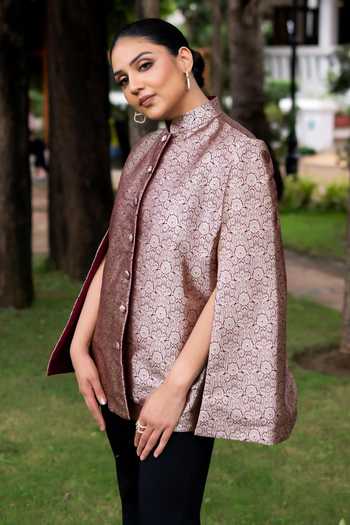 Shop Dusala Gold Silk Mandarin Collar Ahilya Banarasi Cape Online at Aza Fashions Shop_Dusala_Gold Silk Mandarin Collar Ahilya Banarasi Cape _Online_at_Aza_Fashions