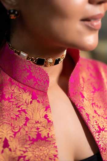 Buy Dusala Pink Silk Mandarin Collar Jodha Banarasi Jacket Online at Aza Fashions Buy_Dusala_Pink Silk Mandarin Collar Jodha Banarasi Jacket _Online_at_Aza_Fashions