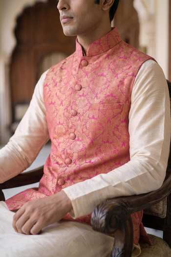 Shop Dusala Pink Silk Akbar Banarasi Waistcoat Online at Aza Fashions Shop_Dusala_Pink Silk Akbar Banarasi Waistcoat _Online_at_Aza_Fashions