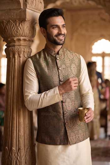 Buy Dusala Green Silk Ashoka Banarasi Waistcoat Online at Aza Fashions Buy_Dusala_Green Silk Ashoka Banarasi Waistcoat _Online_at_Aza_Fashions