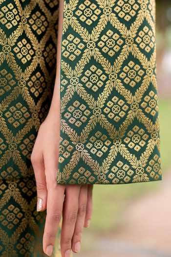 Dusala_Green Silk Mandarin Collar Gayatri Banarasi Cape And Pant Co-ord Set _at_Aza_Fashions