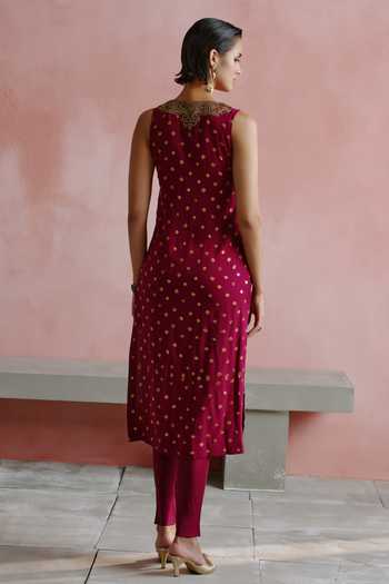 House of Arshiyaa Dori Embroidered Long Kurta Set 