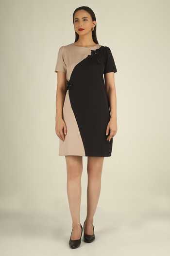 Buy House Of Supriya Black Crepe Round Neck Colorblock Embellished Dress Online at Aza Fashions Buy_House Of Supriya_Black Crepe Round Neck Colorblock Embellished Dress _Online_at_Aza_Fashions