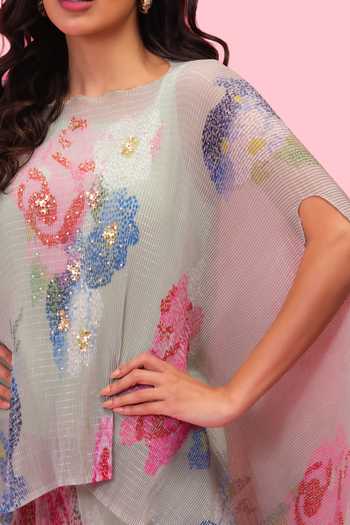 Preeti Mehta Green Chiffon, Lurex Round Neck Petals Breeze Soft Pistachio Kaftan And Pant Set at Aza Fashions Preeti Mehta_Green Chiffon, Lurex Round Neck Petals Breeze Soft Pistachio Kaftan And Pant Set _at_Aza_Fashions