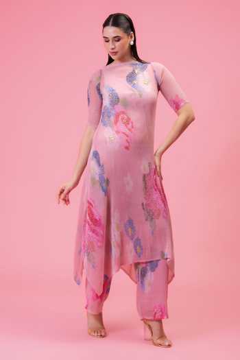 Preeti Mehta Petals Poetry Blush Pink Kurta & Pant Set 