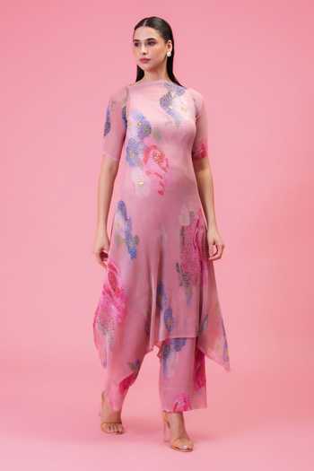 Preeti Mehta Pink Chiffon, Lurex Boat Neck, Yes Petals Poetry Blush Kurta And Pant Set Online at Aza Fashions Preeti Mehta_Pink Chiffon, Lurex Boat Neck, Yes Petals Poetry Blush Kurta And Pant Set _Online_at_Aza_Fashions