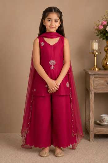 Tatwa Flower Embroidered Kurta Palazzo Set 