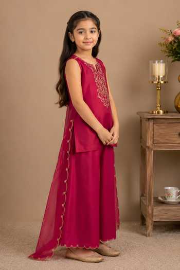 Tatwa Maroon Silk, Cotton Embroidered Short Kurta Set at Aza Fashions Tatwa_Maroon Silk, Cotton Embroidered Short Kurta Set _at_Aza_Fashions