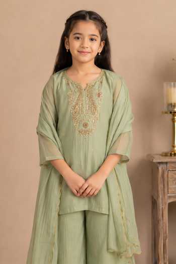 Tatwa Green Silk, Cotton Bodice Embroidered Kurta Set Online at Aza Fashions Tatwa_Green Silk, Cotton Bodice Embroidered Kurta Set _Online_at_Aza_Fashions