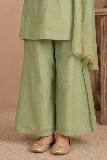 Shop Tatwa Green Silk, Cotton Bodice Embroidered Kurta Set Online at Aza Fashions Shop_Tatwa_Green Silk, Cotton Bodice Embroidered Kurta Set _Online_at_Aza_Fashions
