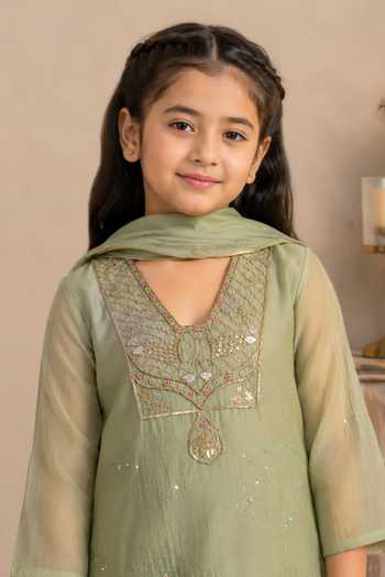 Shop Tatwa Green Silk, Cotton Floral Placement Embroidered Kurta Palazzo Set Online at Aza Fashions Shop_Tatwa_Green Silk, Cotton Floral Placement Embroidered Kurta Palazzo Set _Online_at_Aza_Fashions