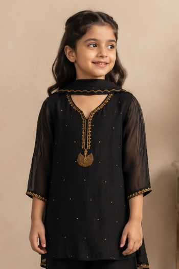 Buy Tatwa Black Silk, Cotton Placket Embroidered Kurta Set Online at Aza Fashions Buy_Tatwa_Black Silk, Cotton Placket Embroidered Kurta Set _Online_at_Aza_Fashions