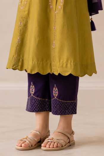 Tatwa Green Silk, Cotton Floral Embroidered Kurta Set Online at Aza Fashions Tatwa_Green Silk, Cotton Floral Embroidered Kurta Set _Online_at_Aza_Fashions