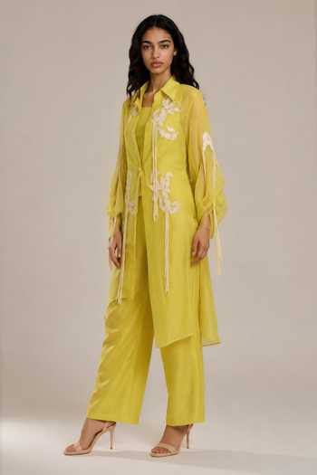 Vanshika Agarwal Label Green Silk, Organza, Bemberg Square Neck Clover Embroidered Jacket And Pant Set Online at Aza Fashions Vanshika Agarwal Label_Green Silk, Organza, Bemberg Square Neck Clover Embroidered Jacket And Pant Set _Online_at_Aza_Fashions