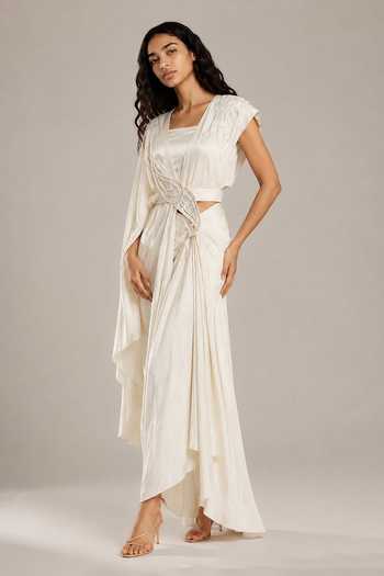 Vanshika Agarwal Label Paisley Embroidered Overlay Skirt Set 