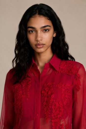 Vanshika Agarwal Label Quince Embroidered Jacket & Pant Set 