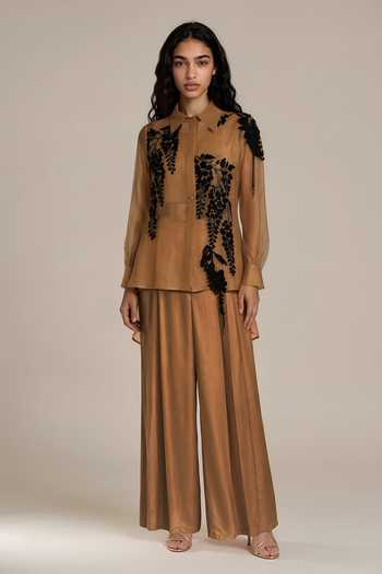 Vanshika Agarwal Label Rez Applique Embroidered Jacket Set 