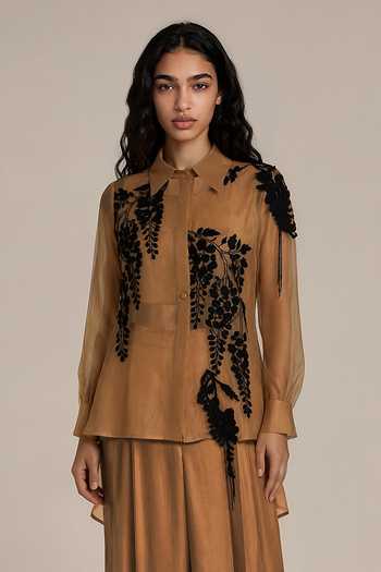 Vanshika Agarwal Label Brown Organza, Satin Collared Neck Rez Applique Embroidered Jacket Set Online at Aza Fashions Vanshika Agarwal Label_Brown Organza, Satin Collared Neck Rez Applique Embroidered Jacket Set _Online_at_Aza_Fashions