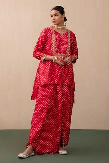 Buy Pink City By Sarika Red Silk Mirrors, Embroidery Split Bandhej Print Kurta And Draped Trouser Set at Aza Fashions Buy_Pink City By Sarika_Red Silk Mirrors, Embroidery Split Bandhej Print Kurta And Draped Trouser Set _at_Aza_Fashions