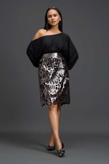 Buy Deepika Arora Silver Ponte Roma, Leather Laser Cut Skirt Online at Aza Fashions Buy_Deepika Arora_Silver Ponte Roma, Leather Laser Cut Skirt _Online_at_Aza_Fashions