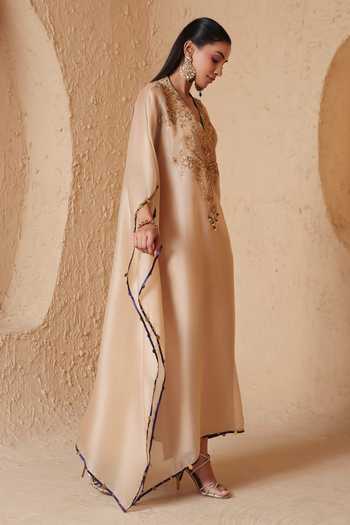Label Niti Bothra Ivory Organza V-neck Zardozi Embroidered Kaftan Online at Aza Fashions Label Niti Bothra_Ivory Organza V-neck Zardozi Embroidered Kaftan _Online_at_Aza_Fashions
