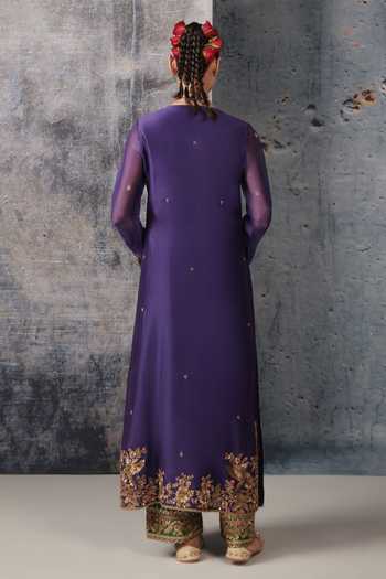 Label Niti Bothra Embroidered Straight Kurta & Pant Set 