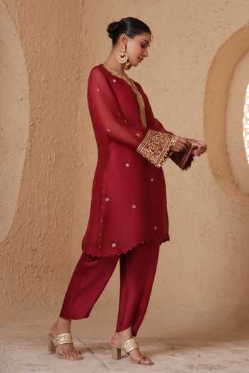 Shop Label Niti Bothra Wine Silk, Organza, Tencel V-neck Embroidered Short Kurta And Pant Set Online at Aza Fashions Shop_Label Niti Bothra_Wine Silk, Organza, Tencel V-neck Embroidered Short Kurta And Pant Set _Online_at_Aza_Fashions