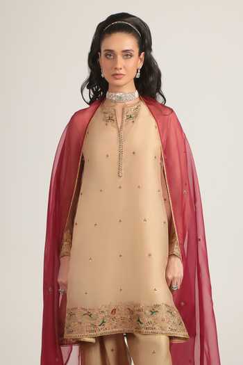 Label Niti Bothra_Ivory Silk, Organza, Tencel Split V-neck Emboridered Short Pheran Kurta Set _Online_at_Aza_Fashions