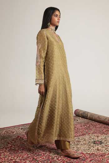 Buy Label Niti Bothra Olive Green Silk, Organza, Tencel Split V-neck, Yes Butti Kurta Set Online at Aza Fashions Buy_Label Niti Bothra_Olive Green Silk, Organza, Tencel Split V-neck, Yes Butti Kurta Set _Online_at_Aza_Fashions