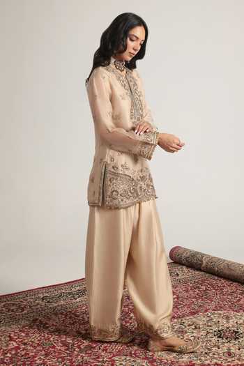 Label Niti Bothra Ivory Silk, Organza, Tencel Split V-neck, Yes Embroidered Kurta Salwar Set Online at Aza Fashions Label Niti Bothra_Ivory Silk, Organza, Tencel Split V-neck, Yes Embroidered Kurta Salwar Set _Online_at_Aza_Fashions