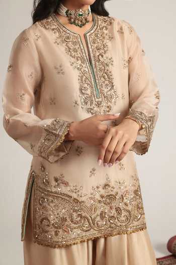Label Niti Bothra Ivory Silk, Organza, Tencel Split V-neck, Yes Embroidered Kurta Salwar Set at Aza Fashions Label Niti Bothra_Ivory Silk, Organza, Tencel Split V-neck, Yes Embroidered Kurta Salwar Set _at_Aza_Fashions