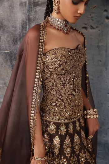 Label Niti Bothra Brown Organza Embroidery, Sequins, Zari Sweetheart Neck Corset Lehenga Set at Aza Fashions Label Niti Bothra_Brown Organza Embroidery, Sequins, Zari Sweetheart Neck Corset Lehenga Set _at_Aza_Fashions