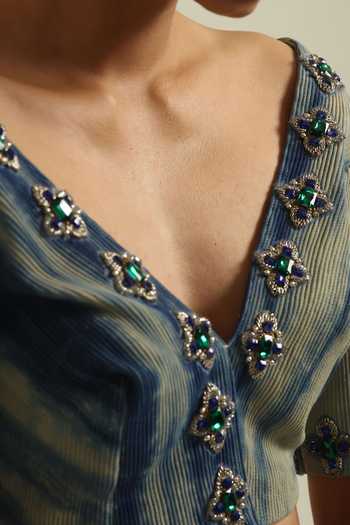 Shop_Poonam Dubey_Green Georgette V-neck Amaya Tie Dye Pattern Lehenga Set _Online_at_Aza_Fashions