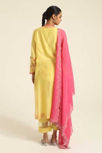 Poonam Dubey Nyra Embroidered Kurta Set 