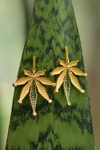 Totapari Corbett Cannabis Addiction Stud Earrings 