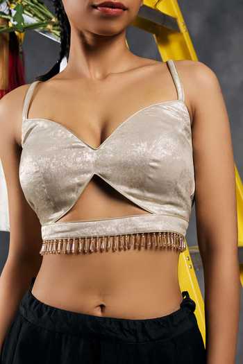 Vandana Sethi_Silver Velvet Sweetheart Neck Blouse _at_Aza_Fashions