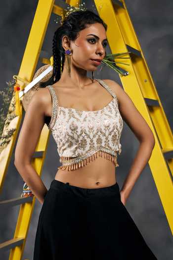 Shop_Vandana Sethi_Ivory Chanderi Sweetheart Neck Swarovski Embellished Blouse _Online_at_Aza_Fashions