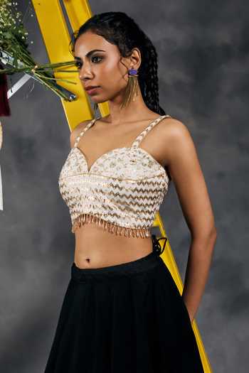Buy_Vandana Sethi_Ivory Chanderi Sweetheart Neck Zari Work Spaghetti Blouse _Online_at_Aza_Fashions