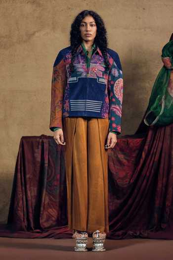 Shop Siddhartha Bansal Multi Color Crepe Collared Neck Patchwork Print Jacket Online at Aza Fashions Shop_Siddhartha Bansal_Multi Color Crepe Collared Neck Patchwork Print Jacket _Online_at_Aza_Fashions