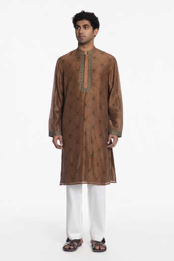 Siddhartha Bansal_Gold Silk, Chanderi Royal Aari Embroidered Kurta _at_Aza_Fashions