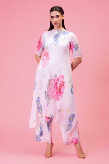 Preeti Mehta Petals Poetry Print Kurta & Pant Set 