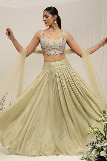 Amrta By Guneet Kondal Green Silk, Viscose, Tulle, Chinon, Dupion Noor-e-bahar Embroidered Lehenga Set Online at Aza Fashions Amrta By Guneet Kondal_Green Silk, Viscose, Tulle, Chinon, Dupion Noor-e-bahar Embroidered Lehenga Set _Online_at_Aza_Fashions